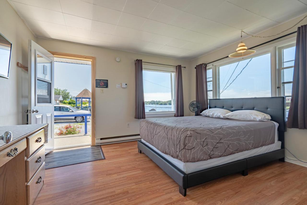 Novastar Motel On The Lake ยาร์เมาธ์ ภายนอก รูปภาพ